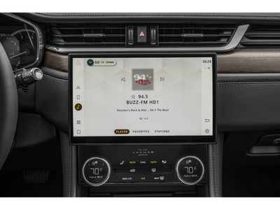 2023 Jaguar F-PACE SVR