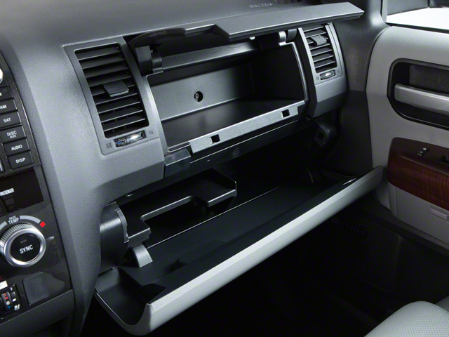 2013 Toyota Sequoia SR5 5.7L