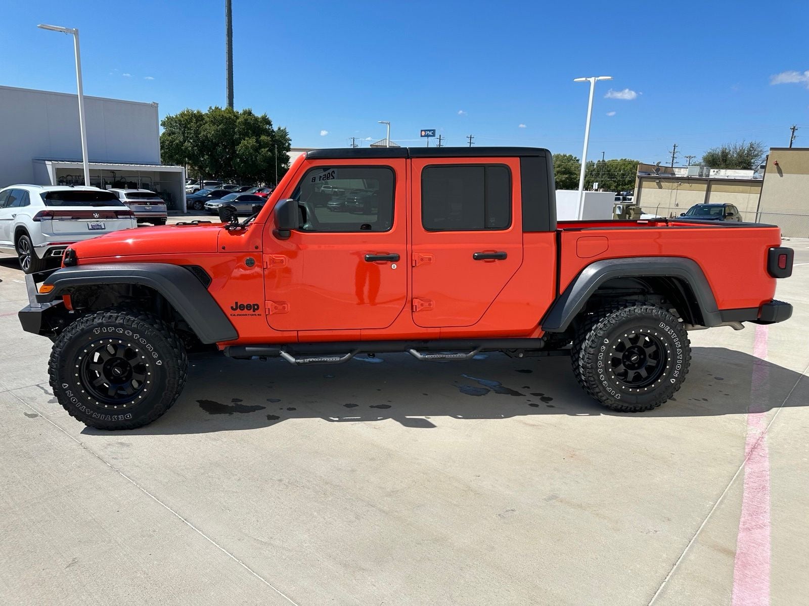 2023 Jeep Gladiator Sport