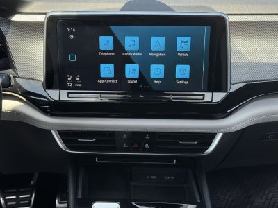 2024 Volkswagen Atlas Cross Sport 2.0T SEL Premium R-Line
