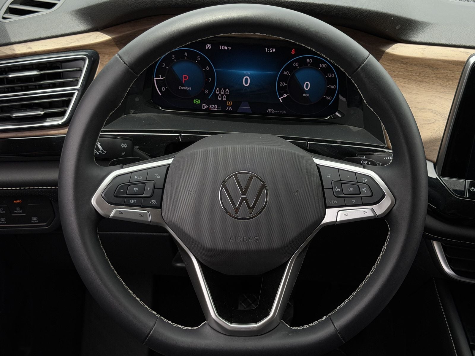2024 Volkswagen Atlas 2.0T SE w/Technology