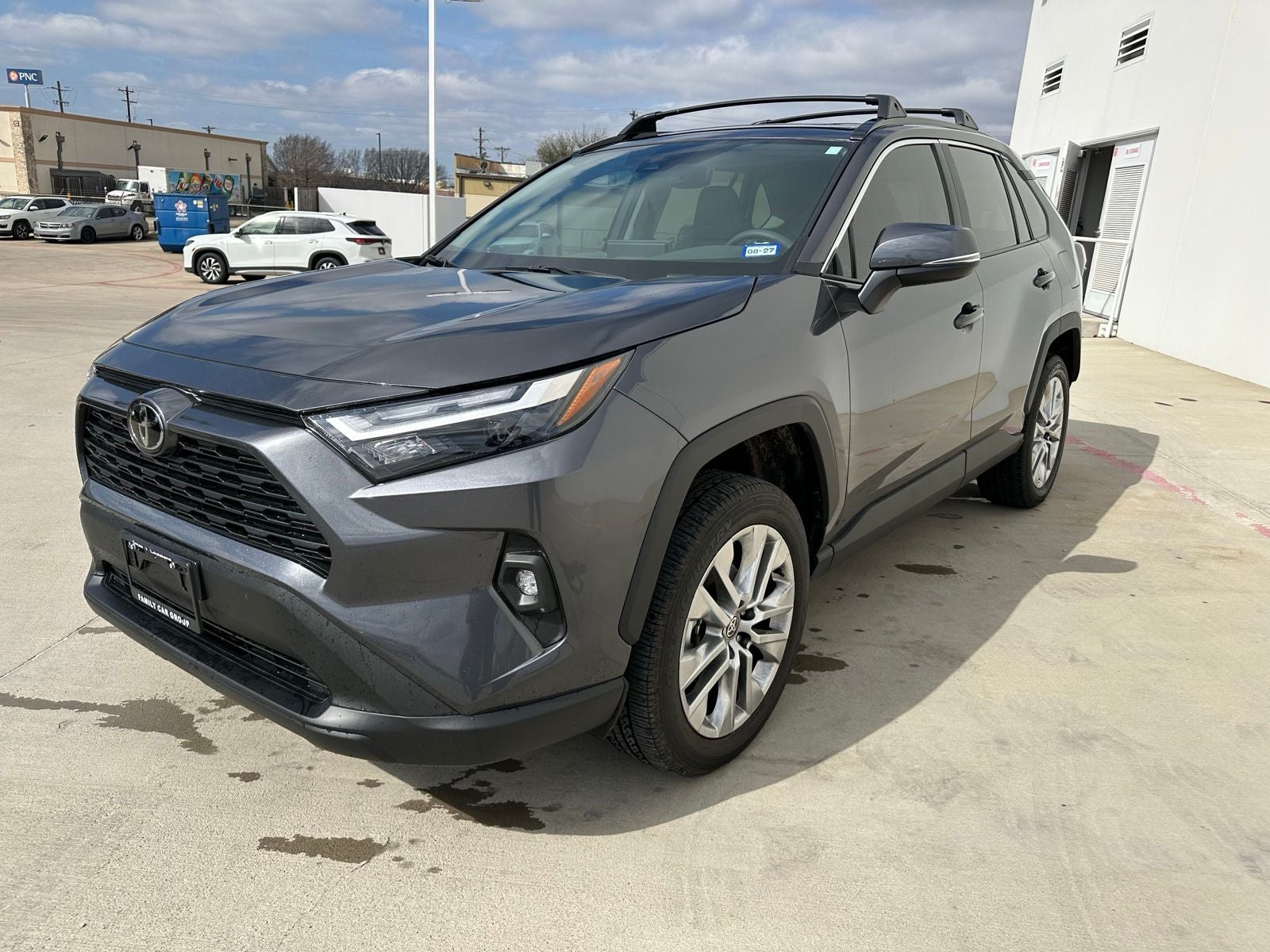 2025 Toyota RAV4 XLE Premium