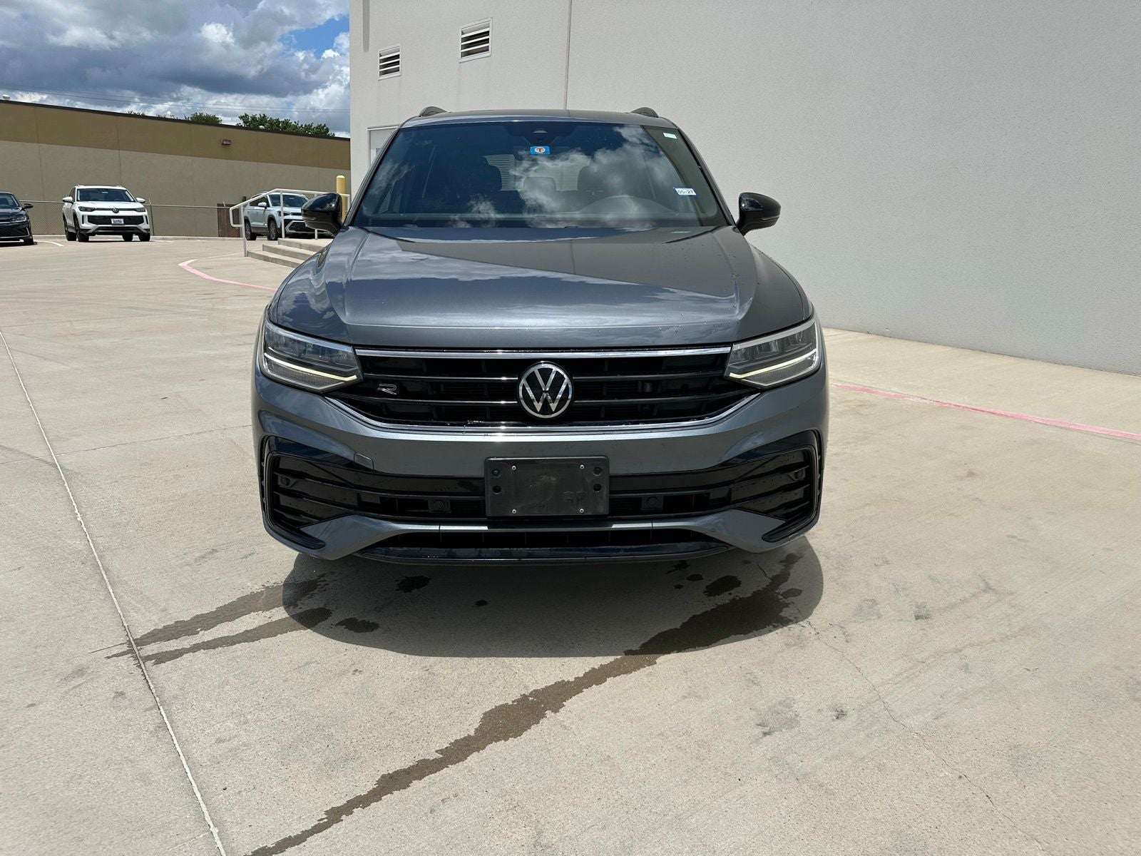 2022 Volkswagen Tiguan 2.0T SE R-Line Black