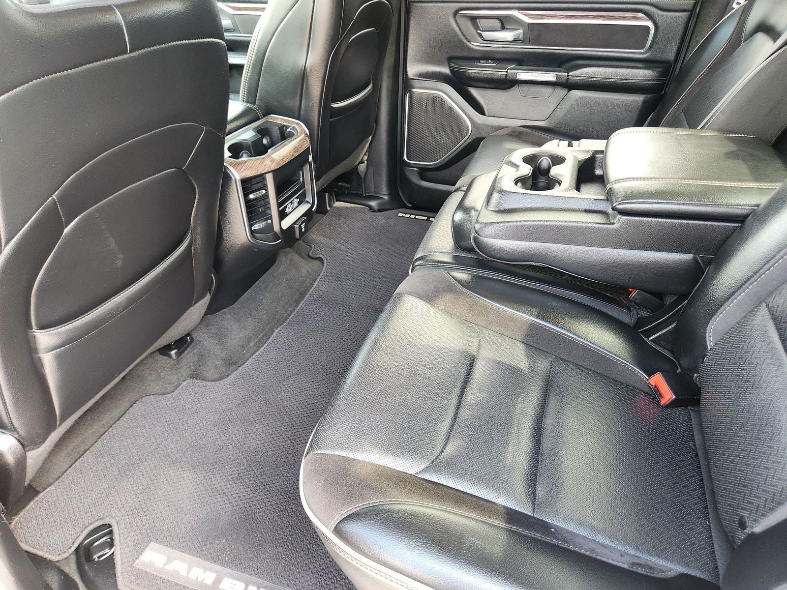 2019 RAM Ram 1500 Laramie Crew Cab 4x2 5'7' Box