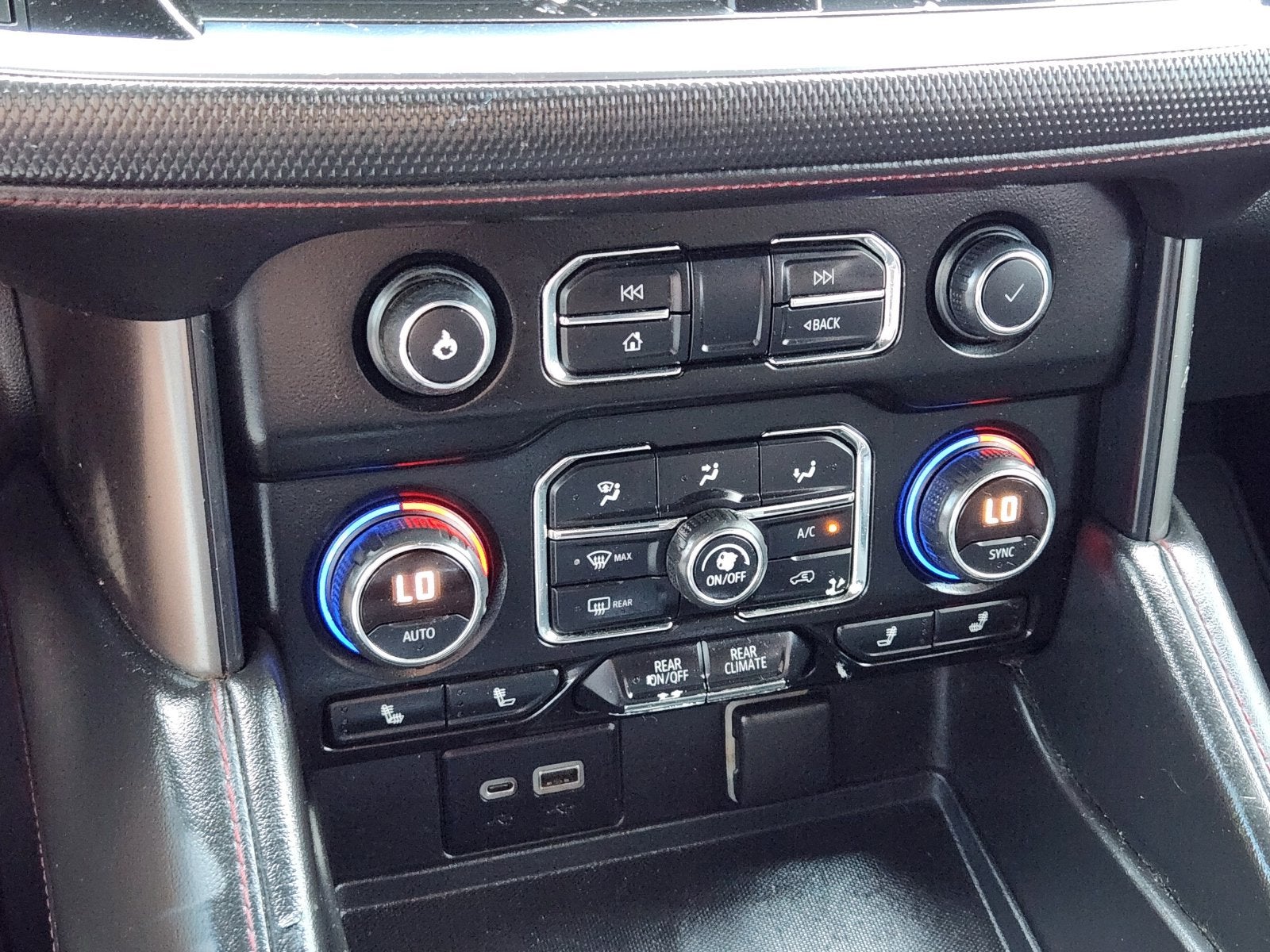 2022 Chevrolet Tahoe 2WD RST