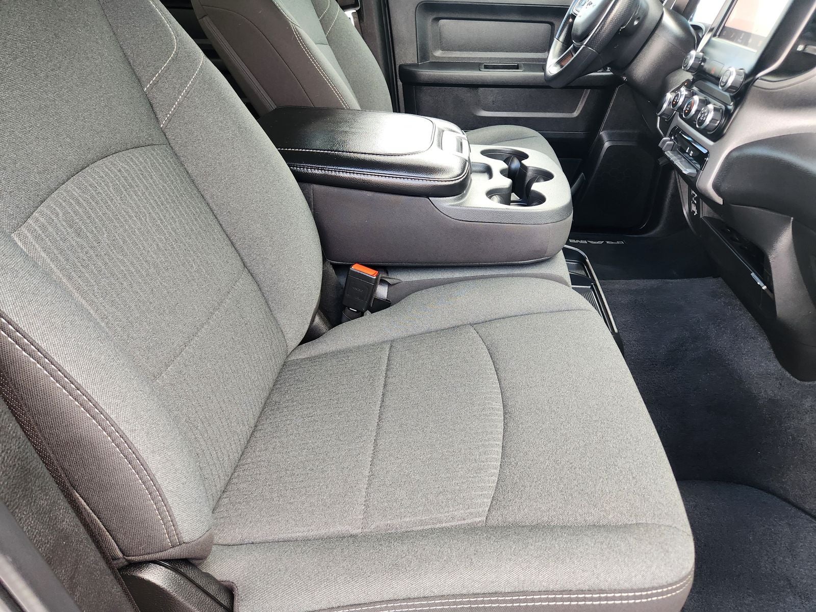2024 RAM Ram 2500 Tradesman Crew Cab 4x4 6'4' Box