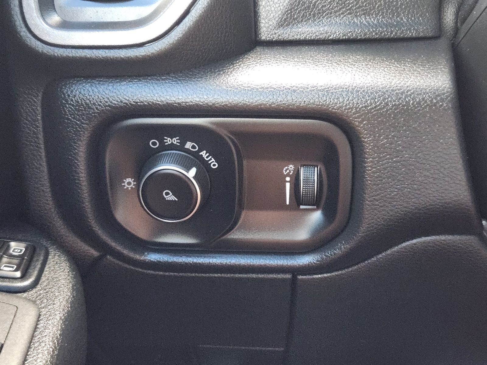 2024 RAM Ram 2500 Tradesman Crew Cab 4x4 6'4' Box