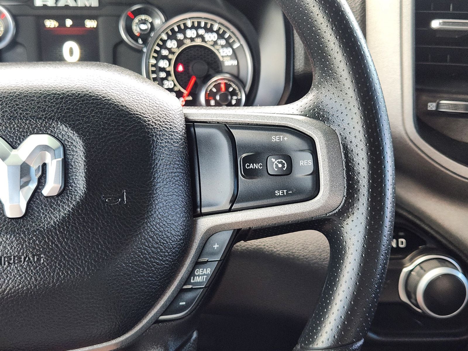 2024 RAM Ram 2500 Tradesman Crew Cab 4x4 6'4' Box