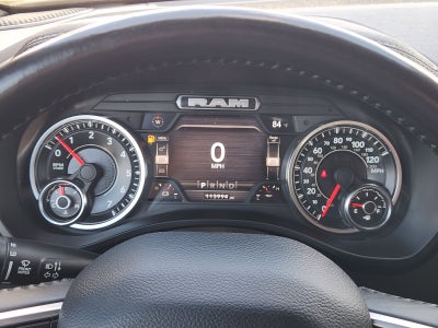 2022 RAM Ram 1500 Laramie Crew Cab 4x2 5'7' Box