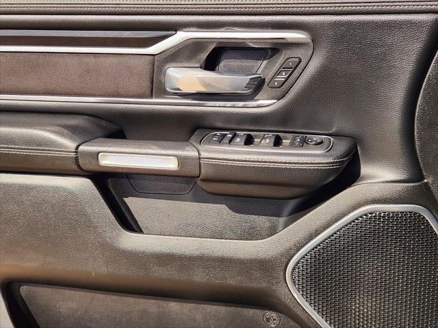 2022 RAM Ram 1500 Laramie Crew Cab 4x2 5'7' Box