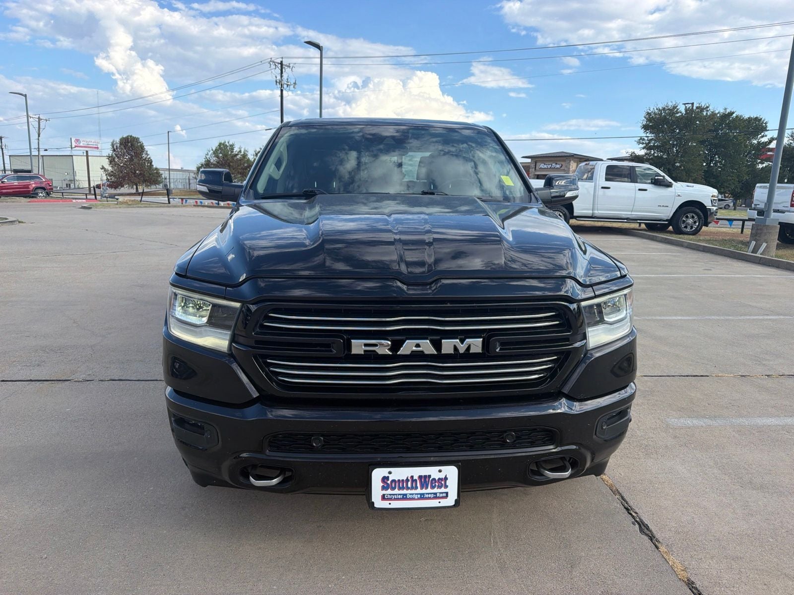 2021 RAM Ram 1500 Laramie Crew Cab 4x2 5'7' Box