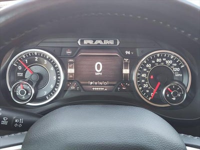 2021 RAM Ram 1500 Laramie Crew Cab 4x2 5'7' Box