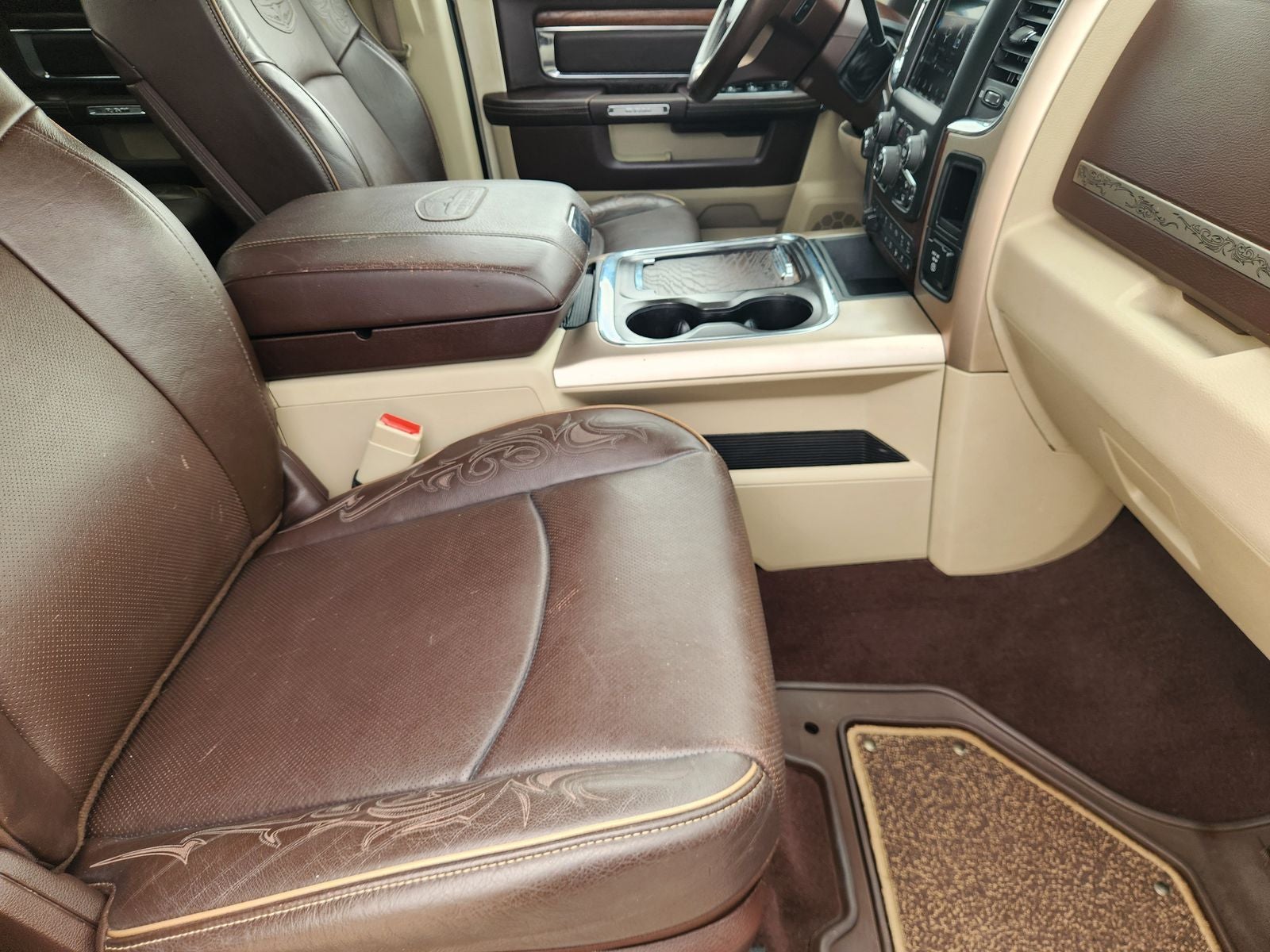 2018 RAM Ram 3500 Laramie Longhorn Crew Cab 4x4 8' Box