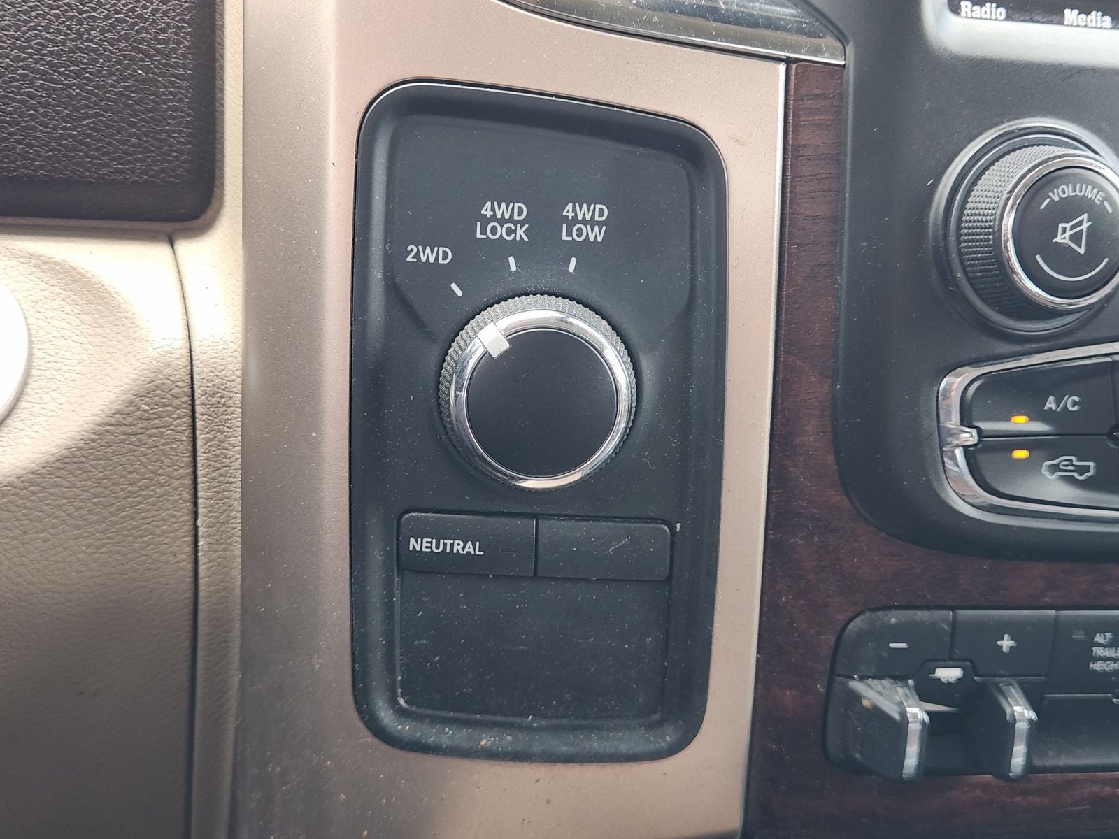 2018 RAM Ram 3500 Laramie Longhorn Crew Cab 4x4 8' Box
