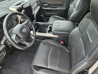 2024 RAM Ram 3500 Laramie Mega Cab 4x4 6'4' Box