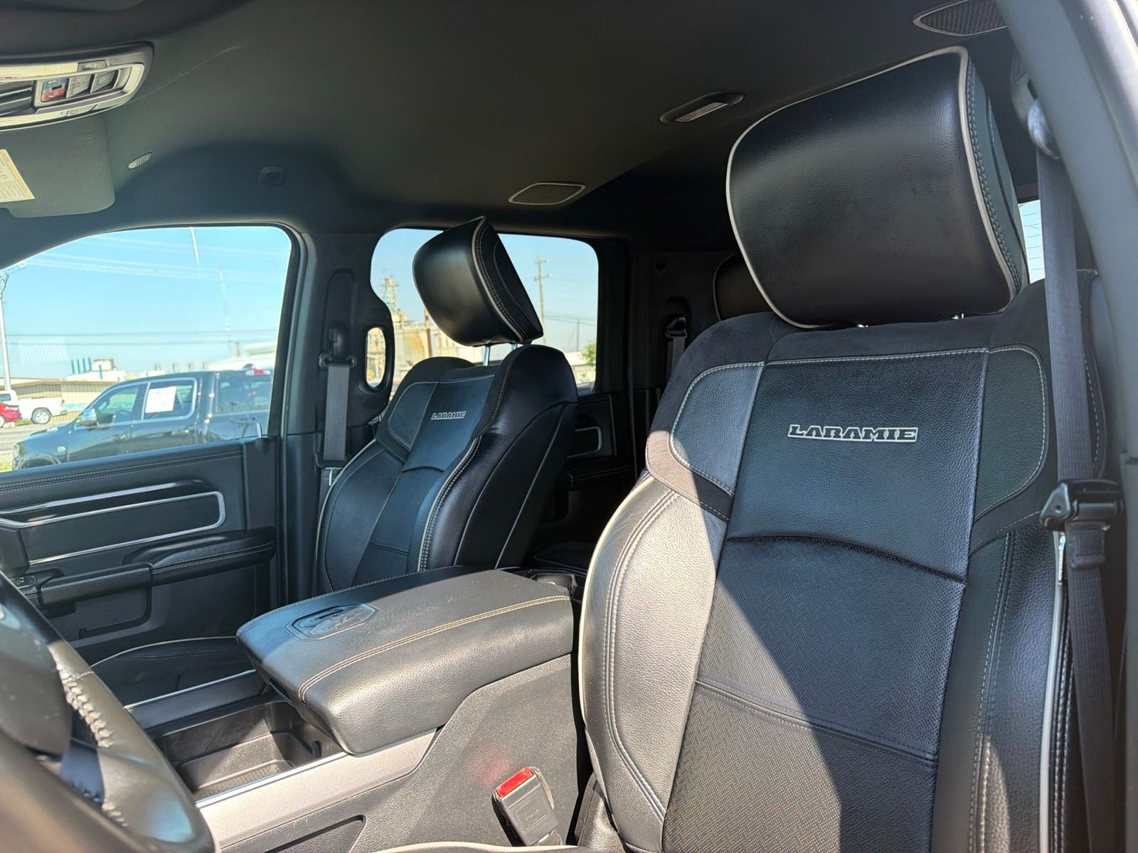 2021 RAM Ram 2500 Laramie Mega Cab 4x4 6'4' Box