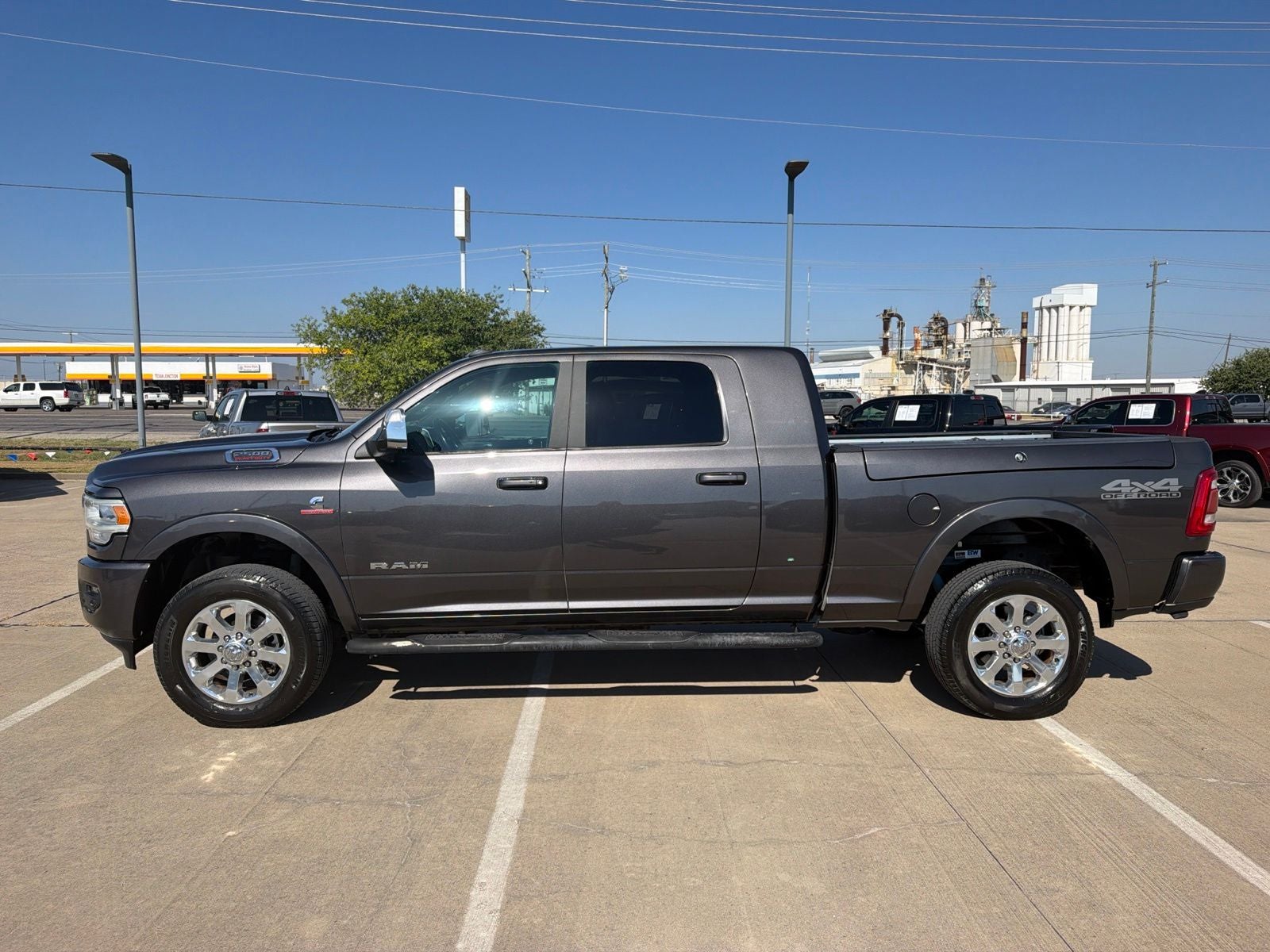 2021 RAM Ram 2500 Laramie Mega Cab 4x4 6'4' Box