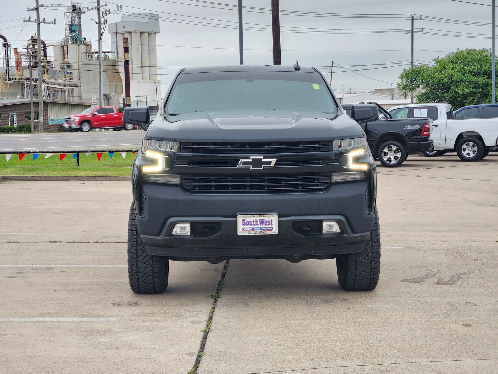 2021 Chevrolet Silverado 1500 4WD Crew Cab Short Bed RST