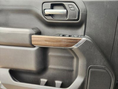 2021 Chevrolet Silverado 1500 4WD Crew Cab Short Bed RST