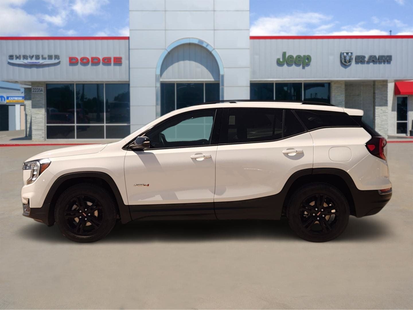 2023 GMC Terrain AWD AT4