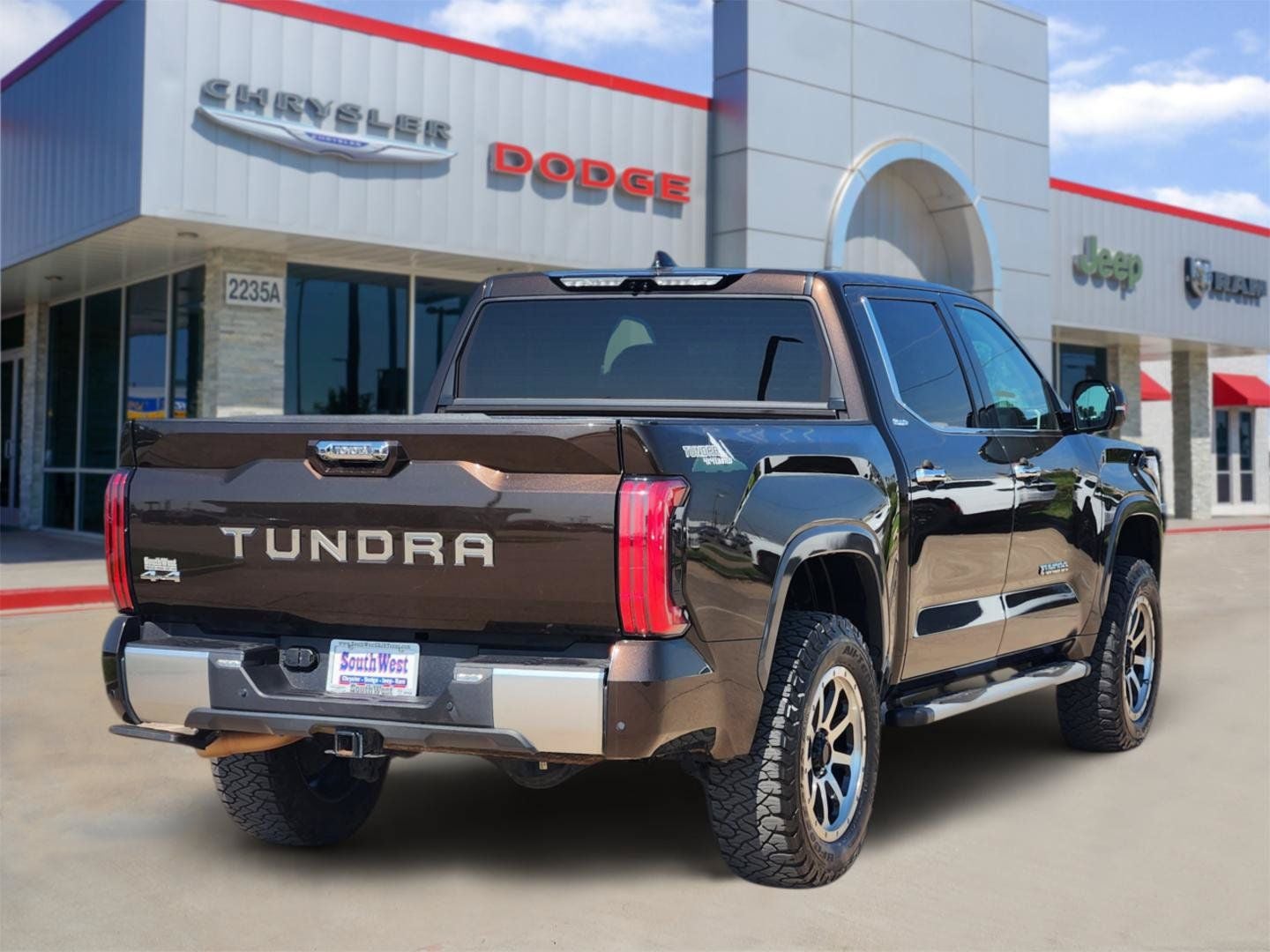 2023 Toyota Tundra Hybrid Limited