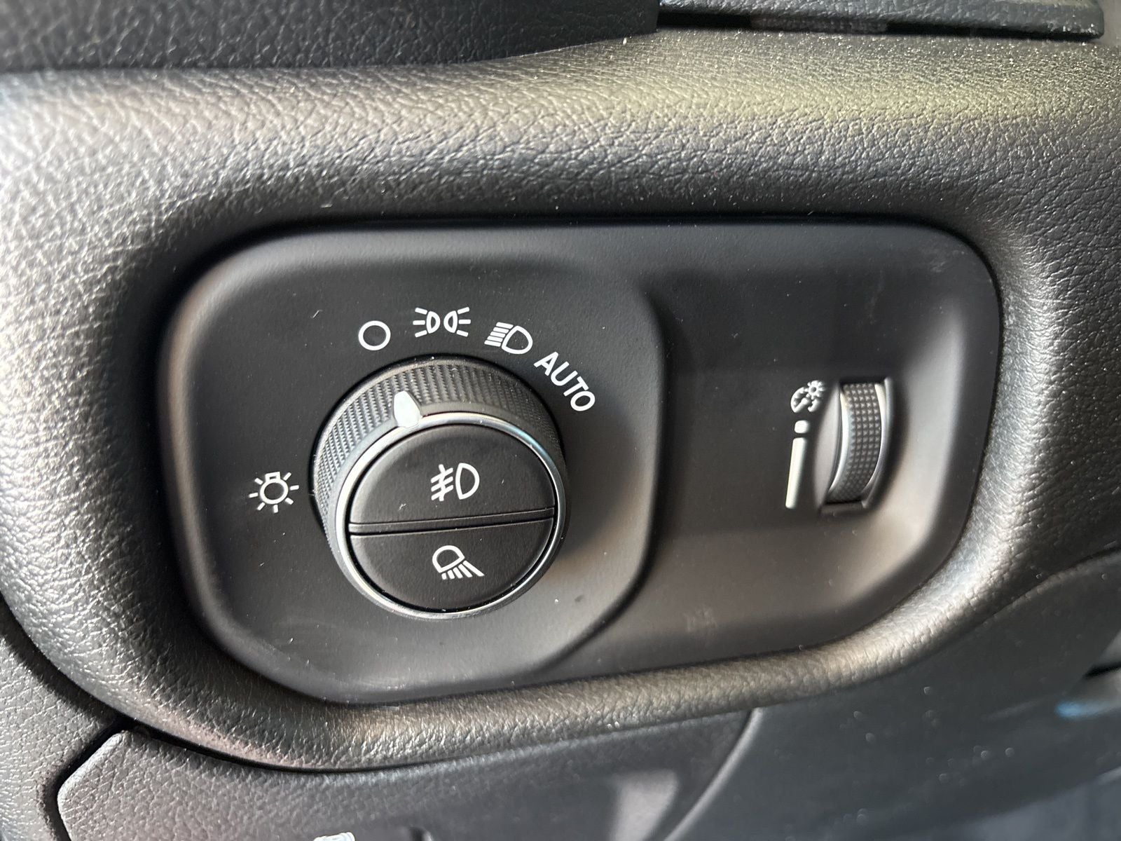 2026 RAM Ram 1500 Express