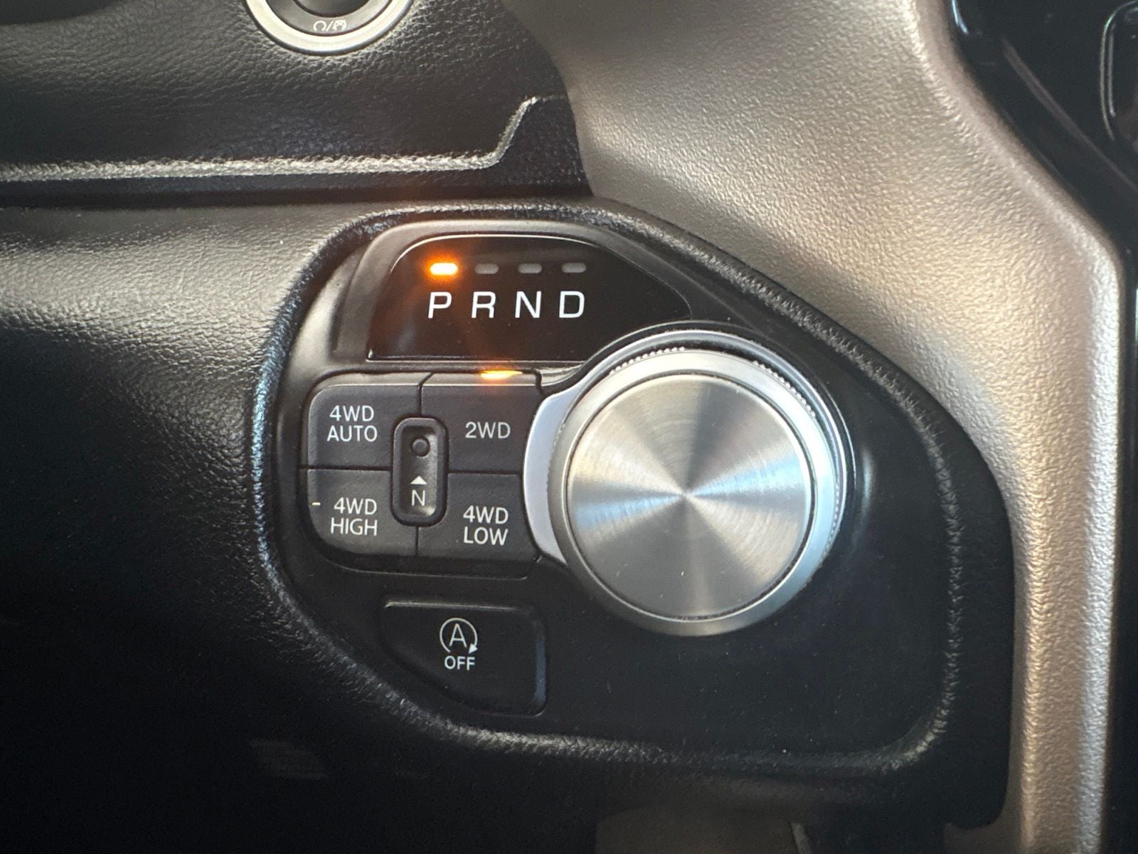 2019 RAM Ram 1500 Laramie Crew Cab 4x4 5'7' Box