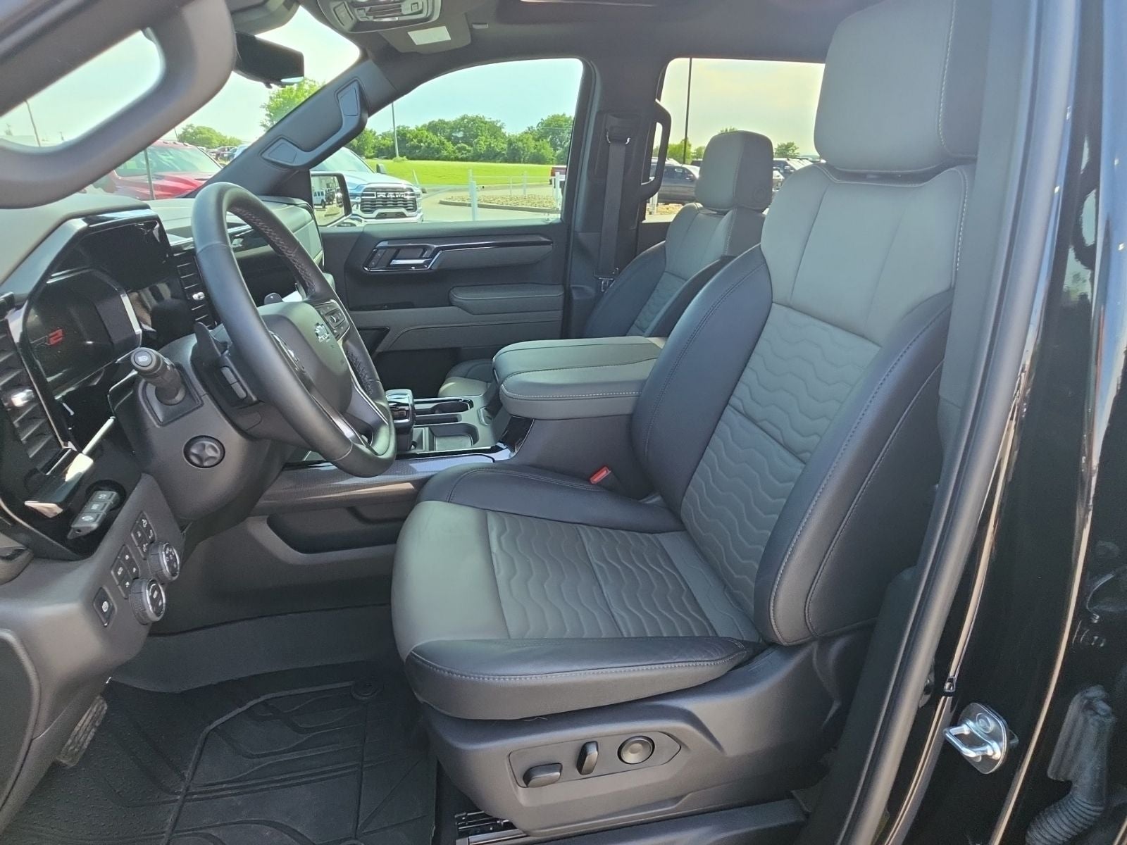 2026 Chevrolet Silverado 1500 4WD Crew Cab Short Bed ZR2