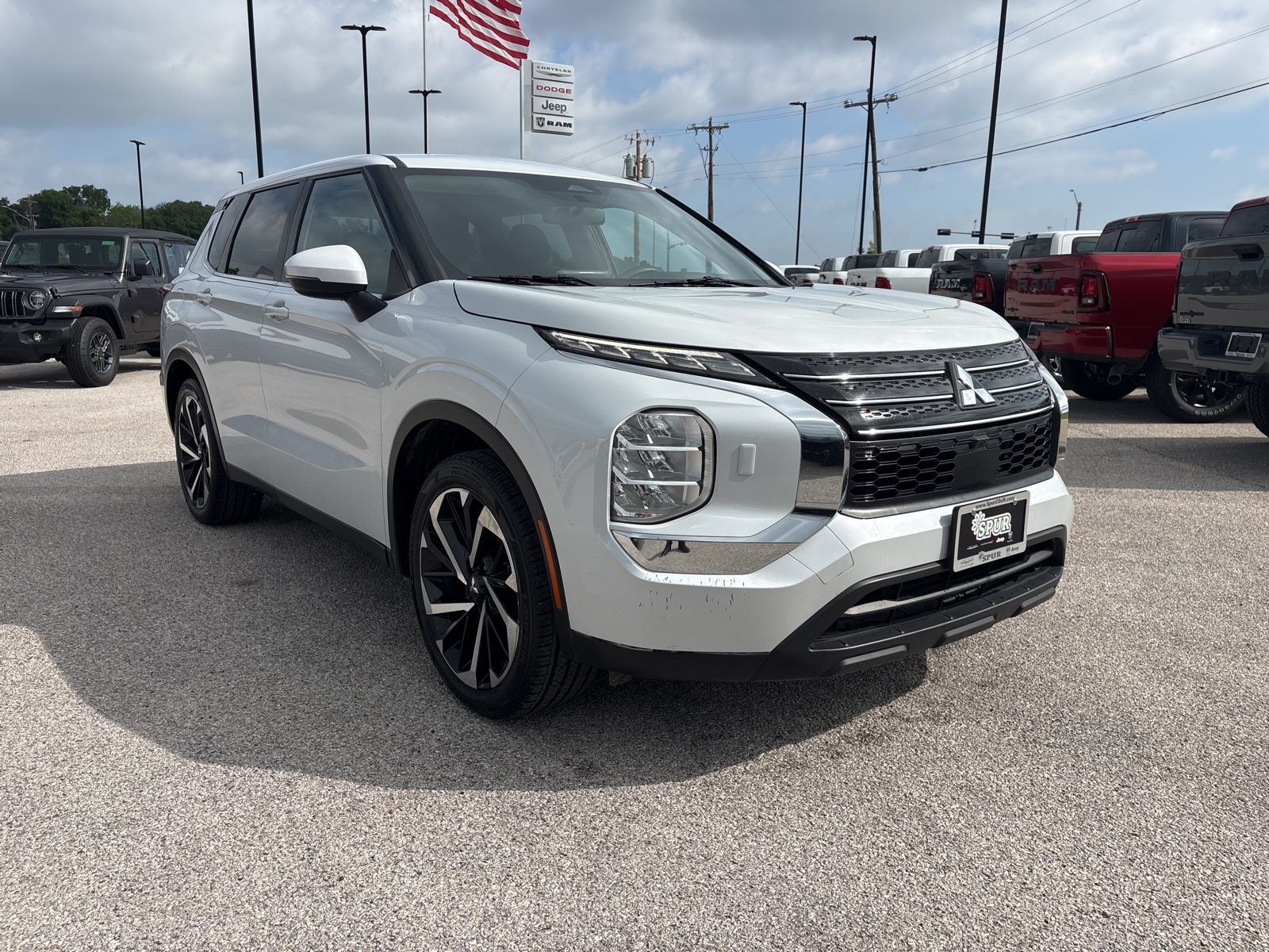 2022 Mitsubishi Outlander ES 2.5 S-AWC
