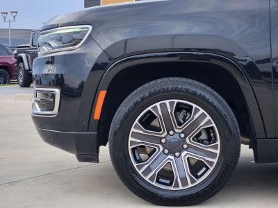 2024 Jeep Wagoneer Series II 4x2