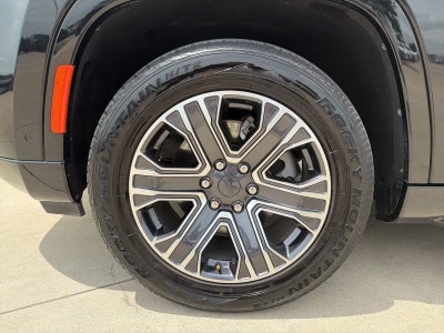 2024 Jeep Wagoneer Series II 4x2