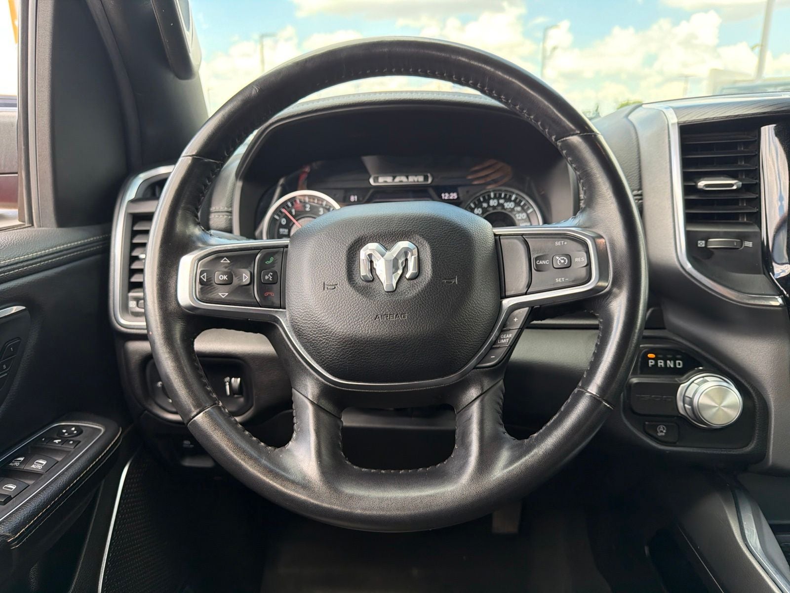 2024 RAM Ram 1500 Laramie Crew Cab 4x2 5'7' Box