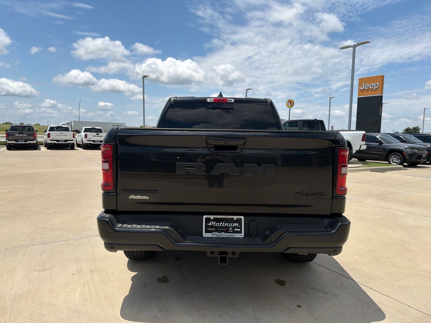2025 RAM Ram 1500 Big Horn Crew Cab 4x4 5'7' Box