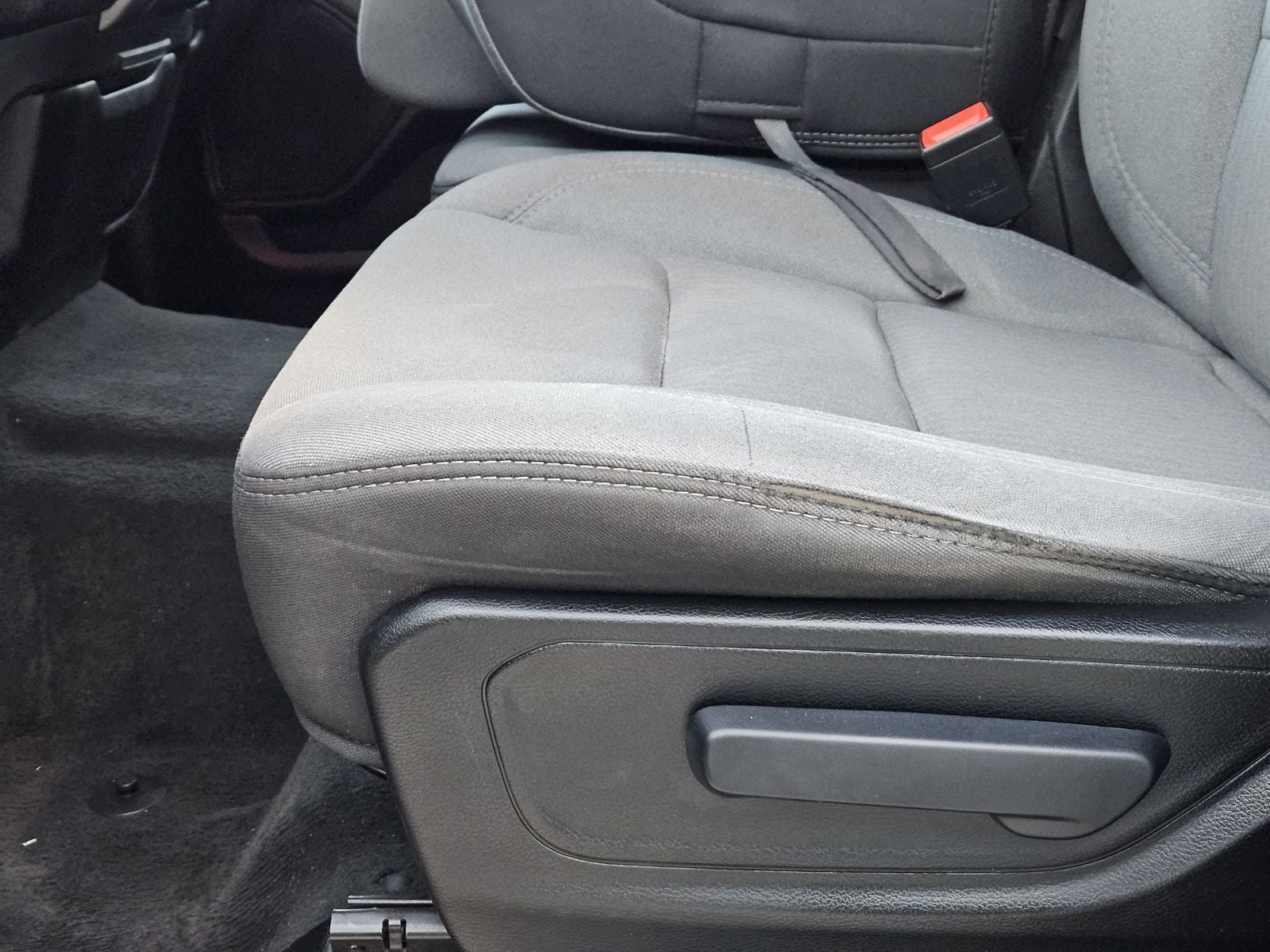 2020 RAM Ram 1500 Big Horn Quad Cab 4x4 6'4' Box