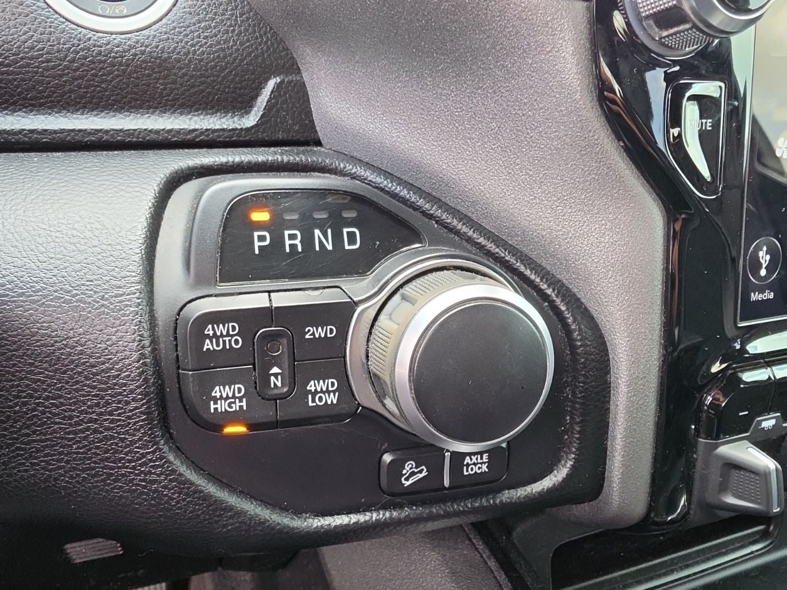 2020 RAM Ram 1500 Lone Star Crew Cab 4x4 5'7' Box