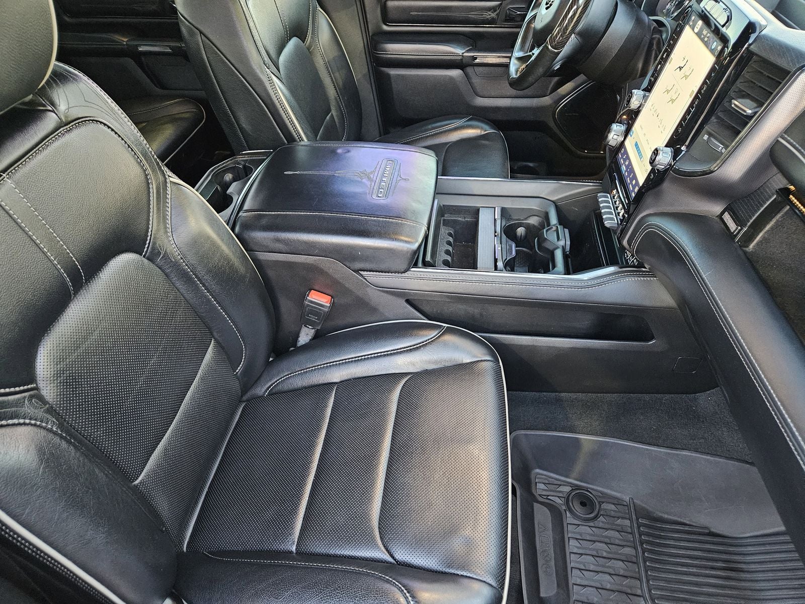 2022 RAM Ram 1500 Limited Crew Cab 4x4 5'7' Box