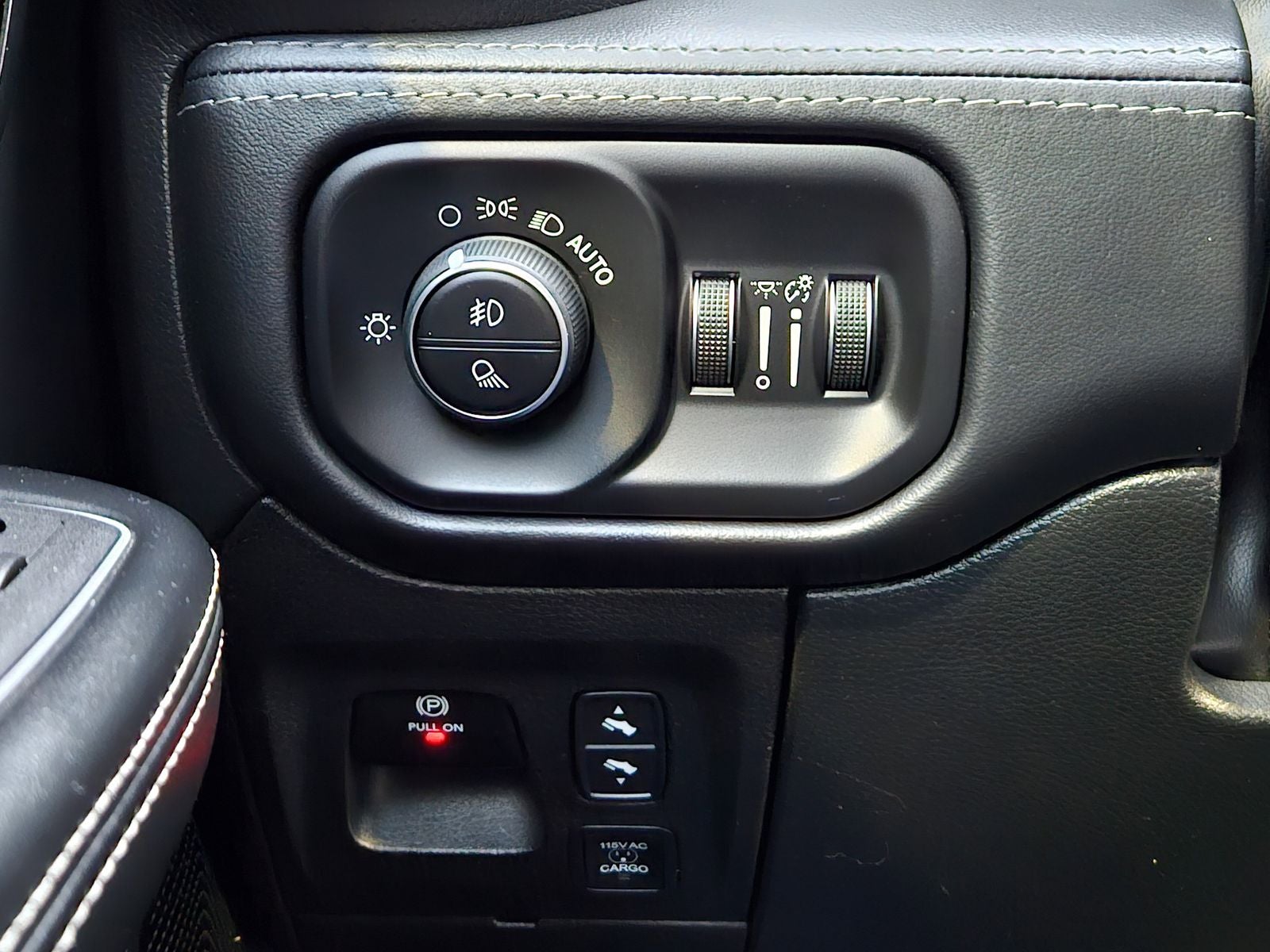 2022 RAM Ram 1500 Limited Crew Cab 4x4 5'7' Box