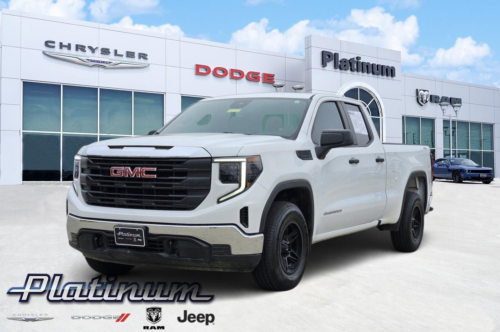 2023 GMC Sierra 1500 4WD Double Cab Standard Box Pro