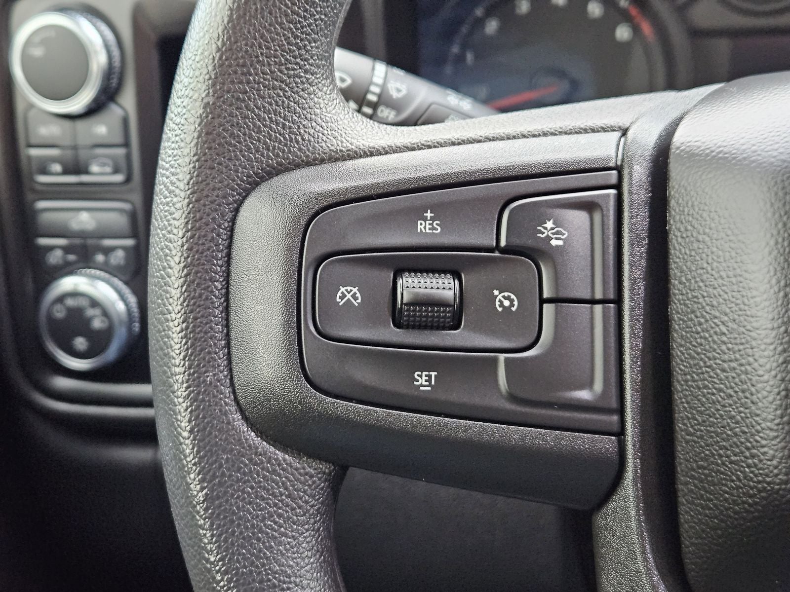 2024 GMC Sierra 1500 4WD Double Cab Standard Box Pro