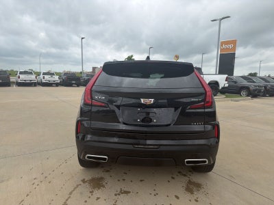 2024 Cadillac XT4 Premium Luxury