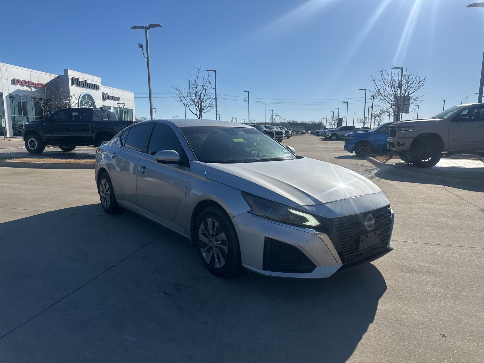 2023 Nissan Altima S FWD