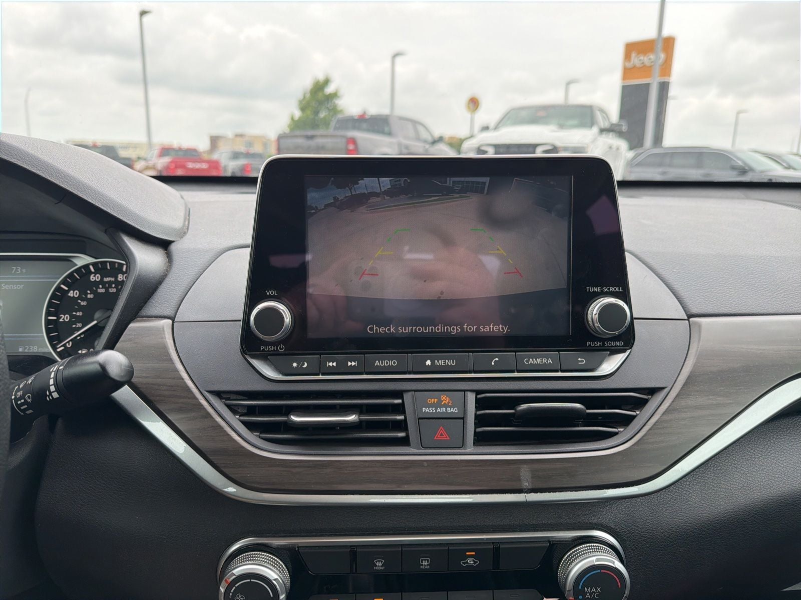 2024 Nissan Altima SV FWD