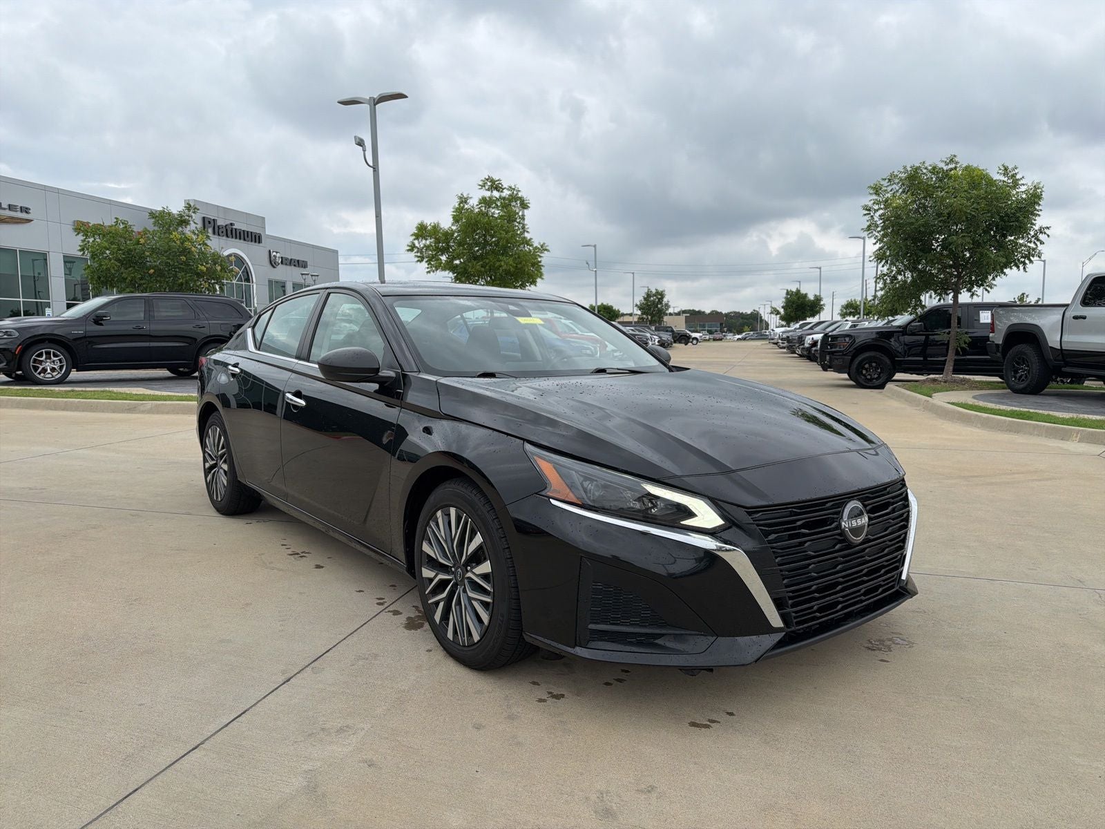 2024 Nissan Altima SV FWD
