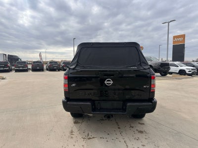 2022 Nissan Frontier Crew Cab SV 4x2