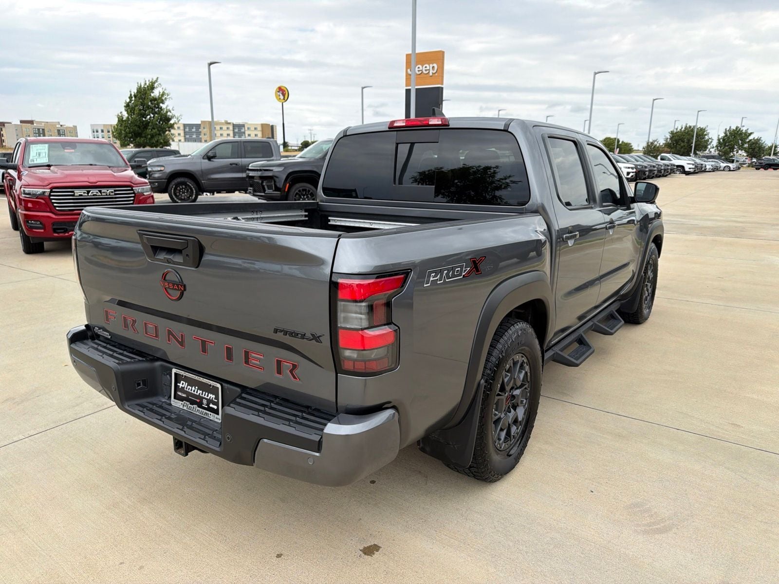 2023 Nissan Frontier Crew Cab PRO-X 4x2