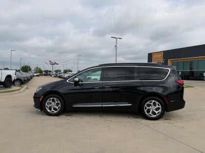 2023 Chrysler Pacifica Limited