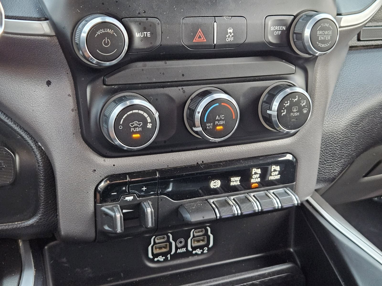 2022 RAM Ram 3500 Big Horn Crew Cab 4x4 8' Box