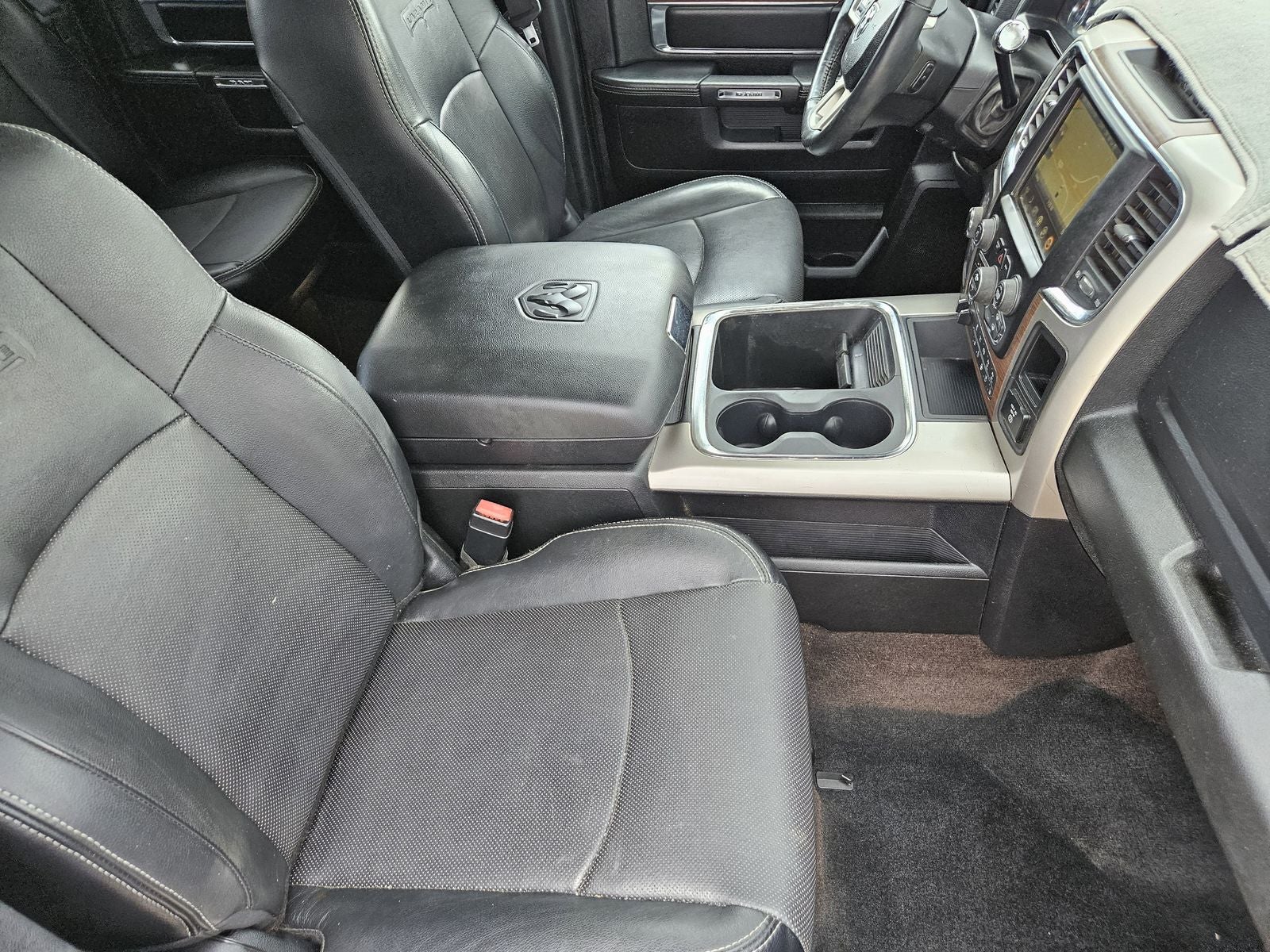 2017 RAM Ram 3500 Laramie Crew Cab 4x4 8' Box