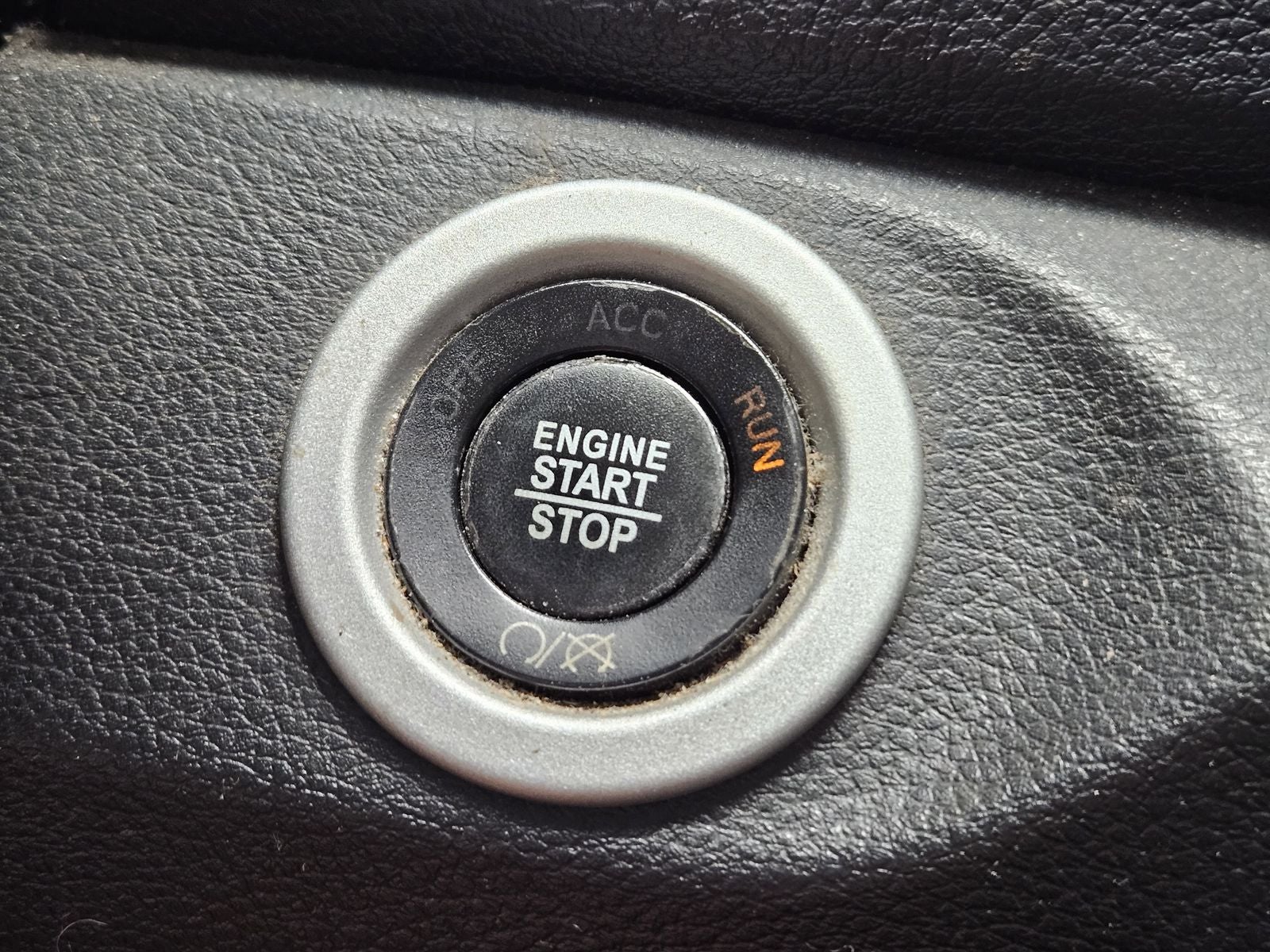 2017 RAM Ram 3500 Laramie Crew Cab 4x4 8' Box