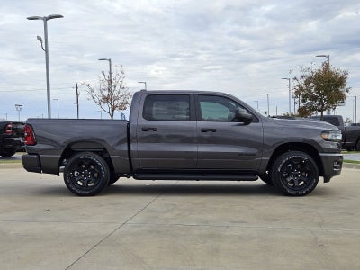 2026 RAM Ram 1500 Express Crew Cab 4x4 5'7' Box